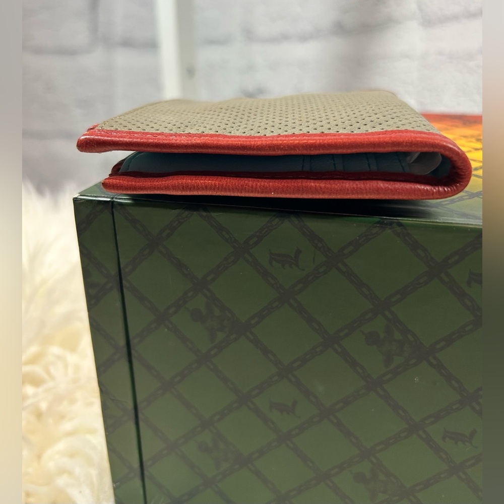 🦄L.A.M.B. SAMPLE 💯 Leather Wallet🦄 - Picture 11 of 14